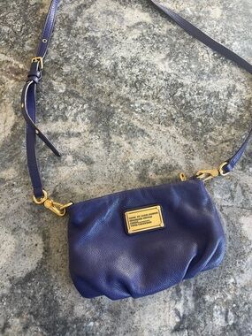 Marc Jacobs Leather Crossbody Shoulder Bag in Deep Navy/ purple